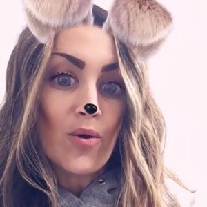 Meet your Posher, Suzanne